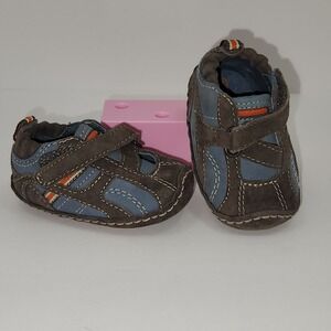 Children's Shoes - Stride Rite‎ size 1
